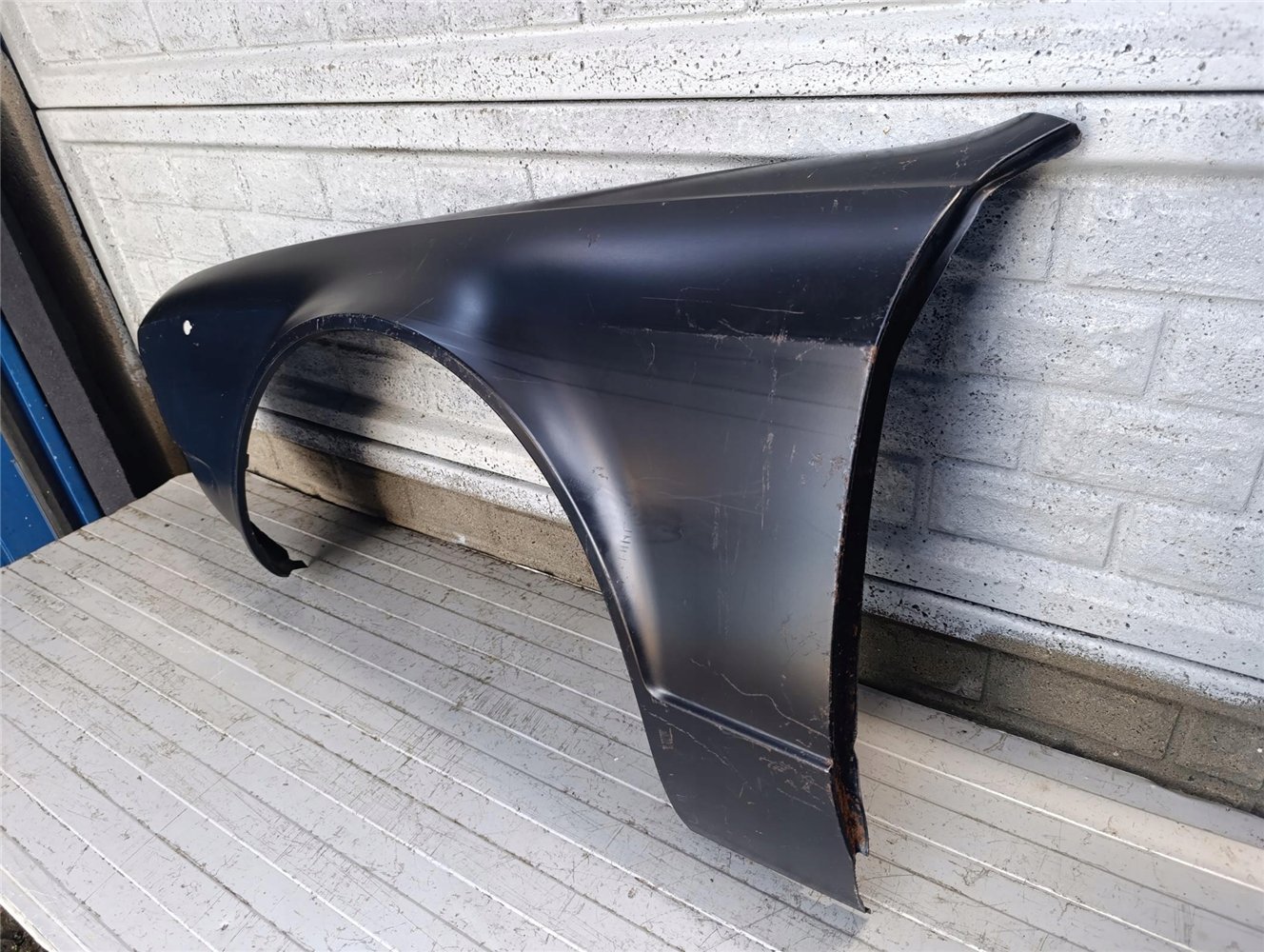 Aripa fata stanga Alfa Romeo Alfetta - Image 3