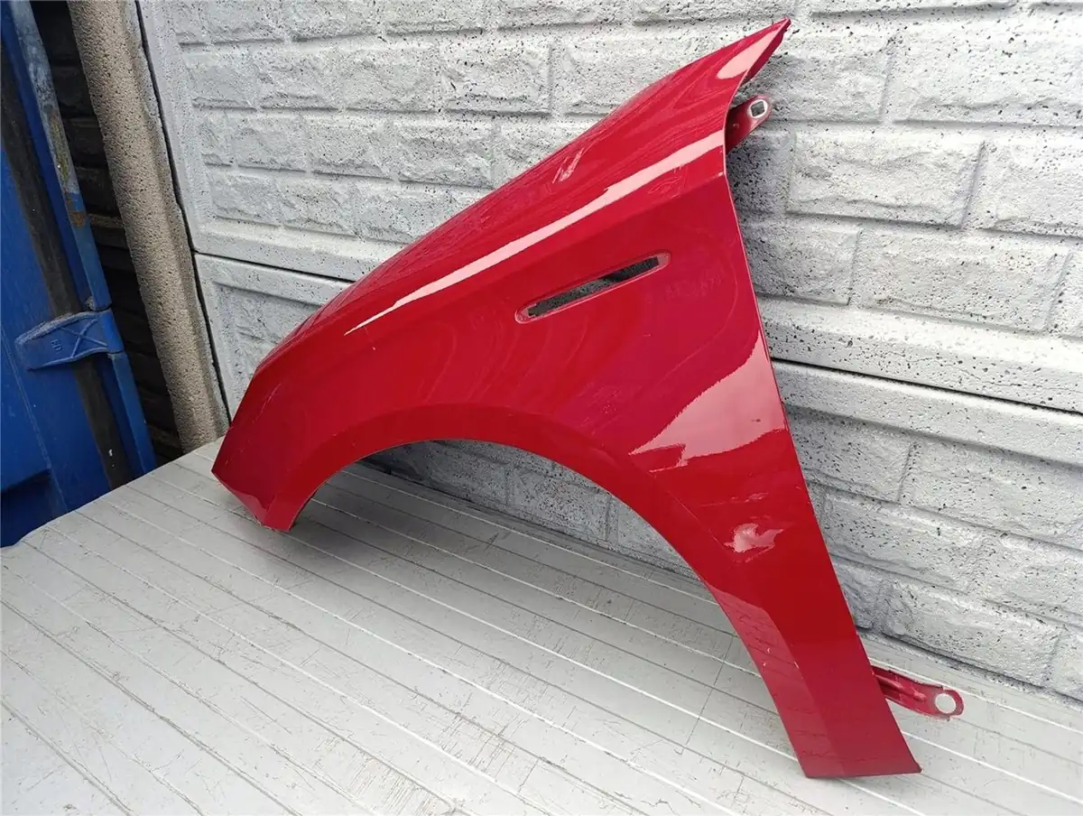 Aripa fata stanga Alfa Romeo Giulietta