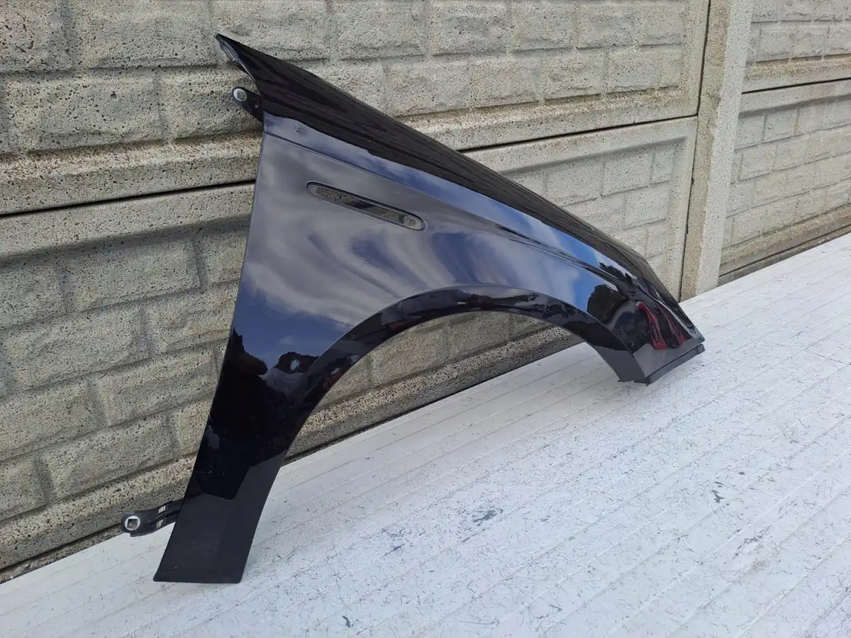 Aripa fata dreapta Alfa Romeo Giulietta