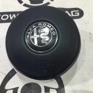 Alfa Romeo Stelvio Kit Negru