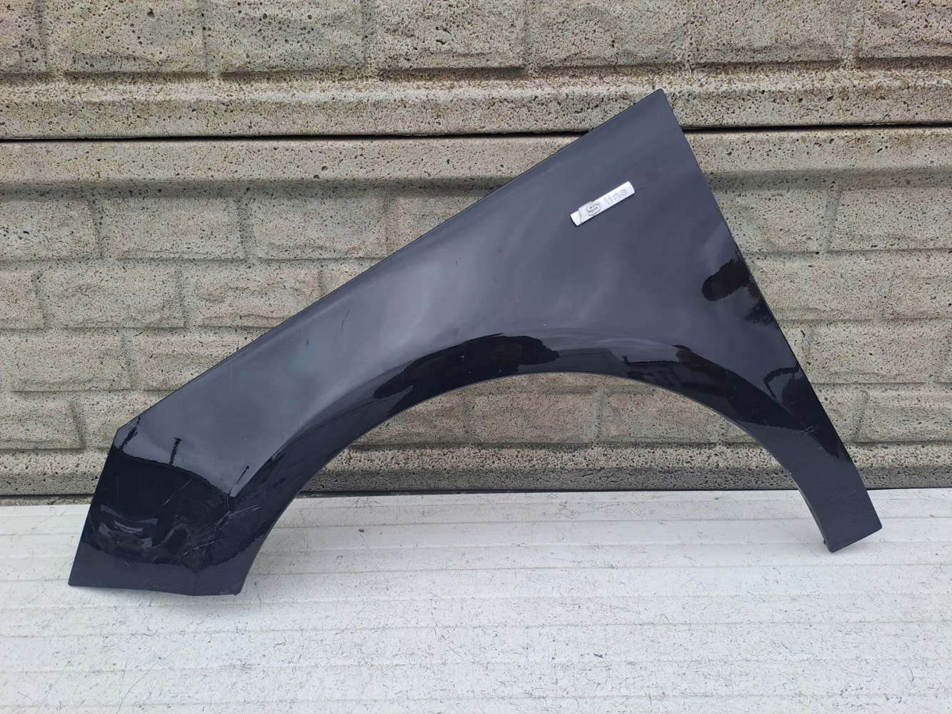Aripa fata stanga Audi A1 8x0 2010 2017