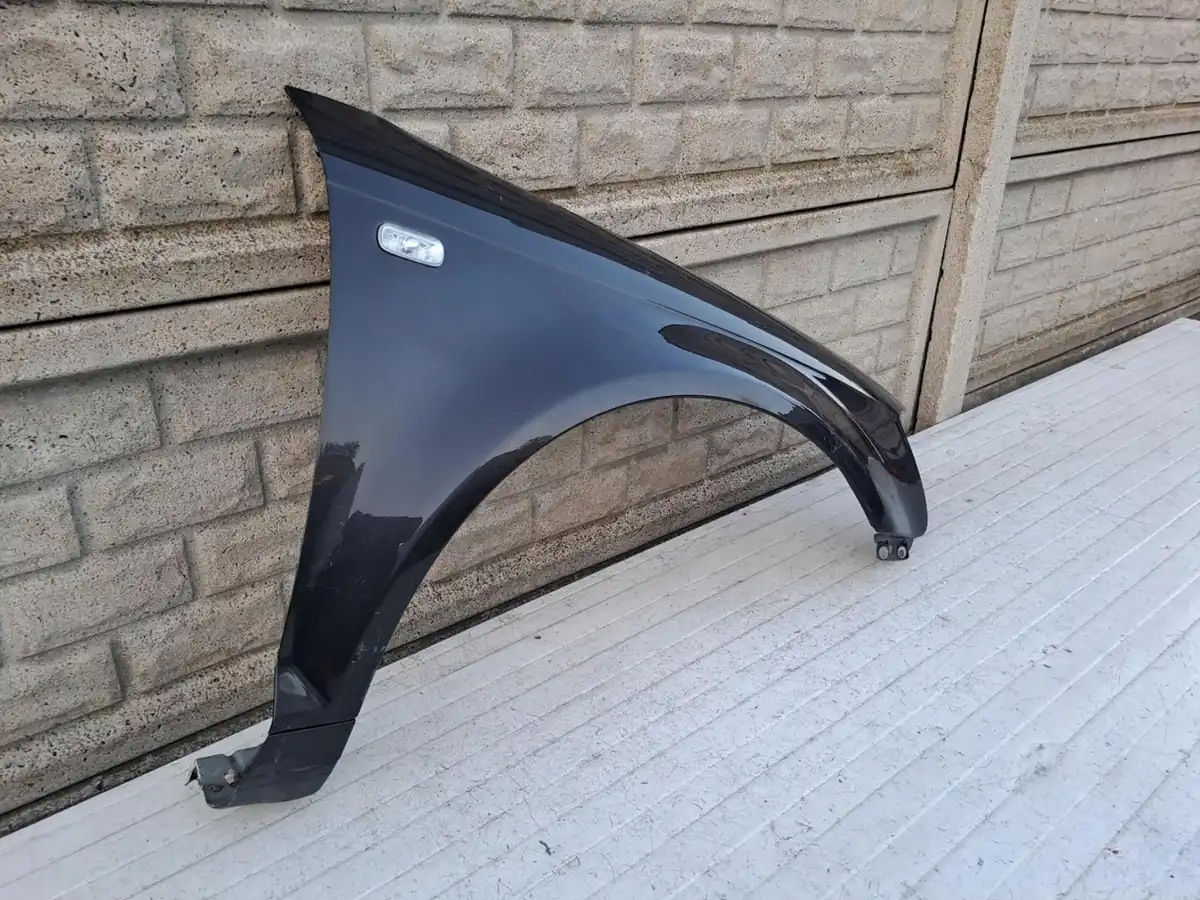 Aripa fata dreapta Audi A3 8p0 03 08 Przed Lift