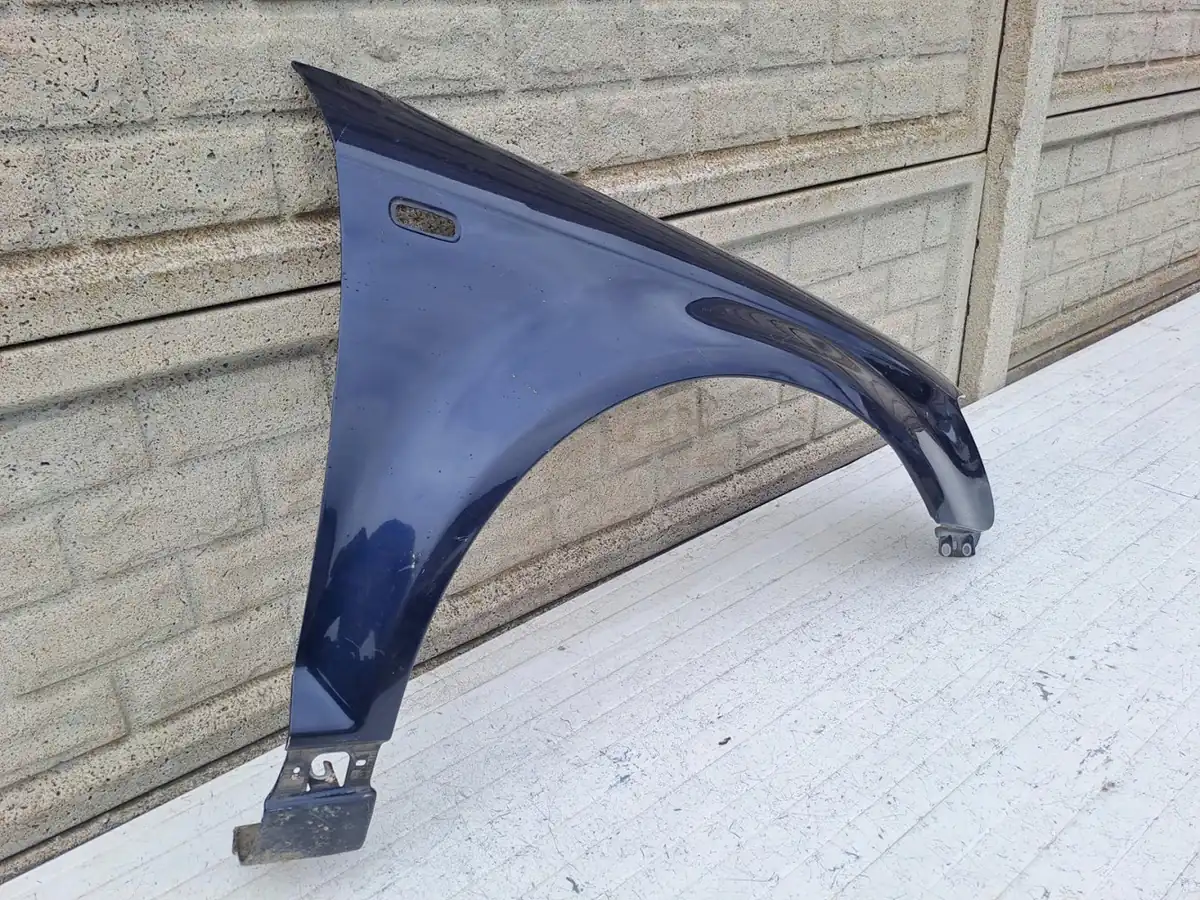 Aripa fata dreapta Audi A3 8p0 03 08 Przed Lift