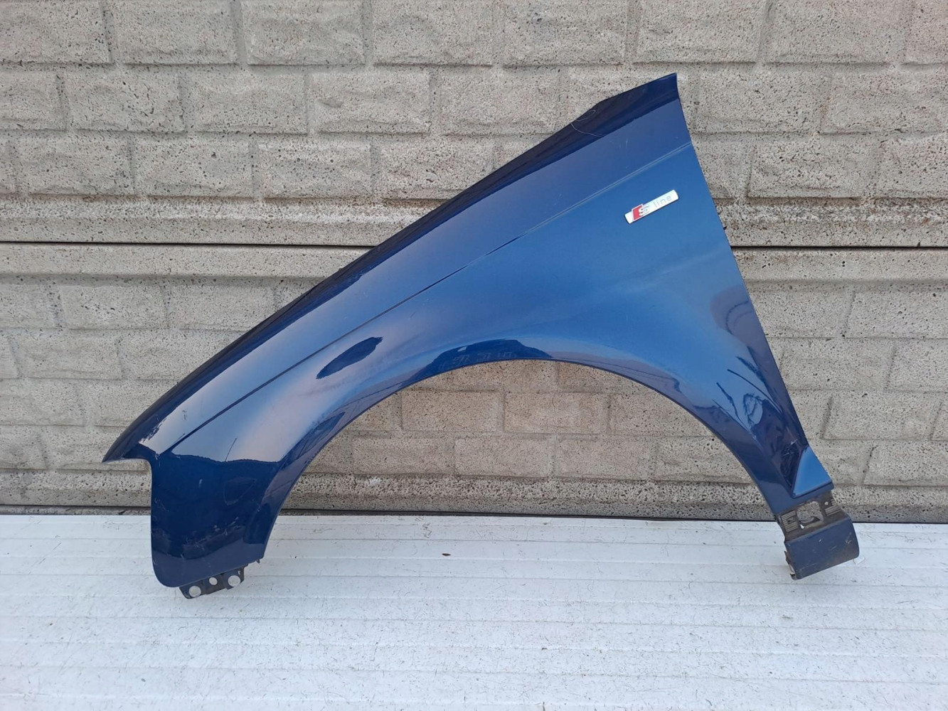 Aripa fata stanga Audi A3 Lift 2008 2013 8p0