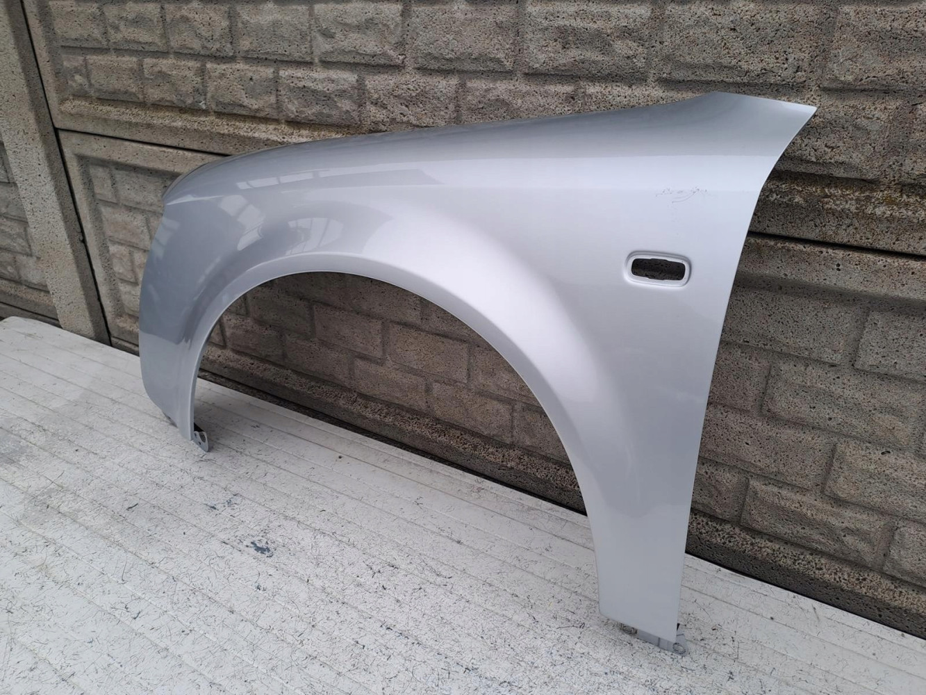 Aripa fata stanga Audi A4 B6 8e0 00 04 - Image 3