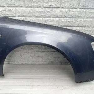 Aripa fata dreapta Audi A4 B6 8e0 Malysz 00 04