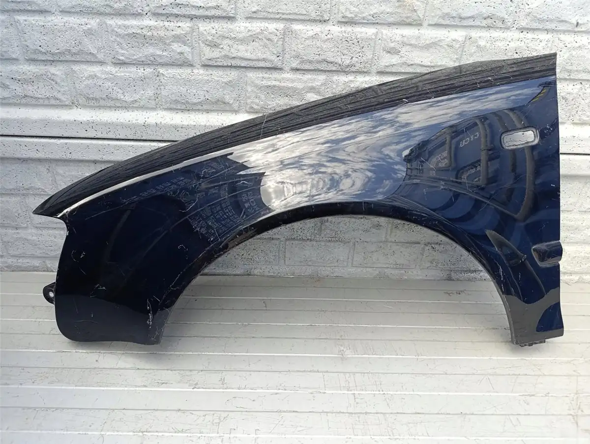 Aripa fata stanga Audi A4 B7 Cabrio 05 09