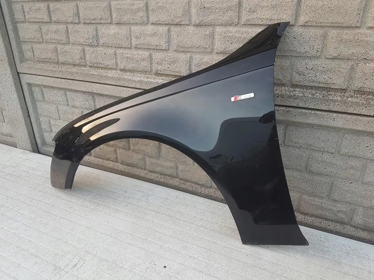 Aripa fata stanga Audi A4 B8 Lift 12 16