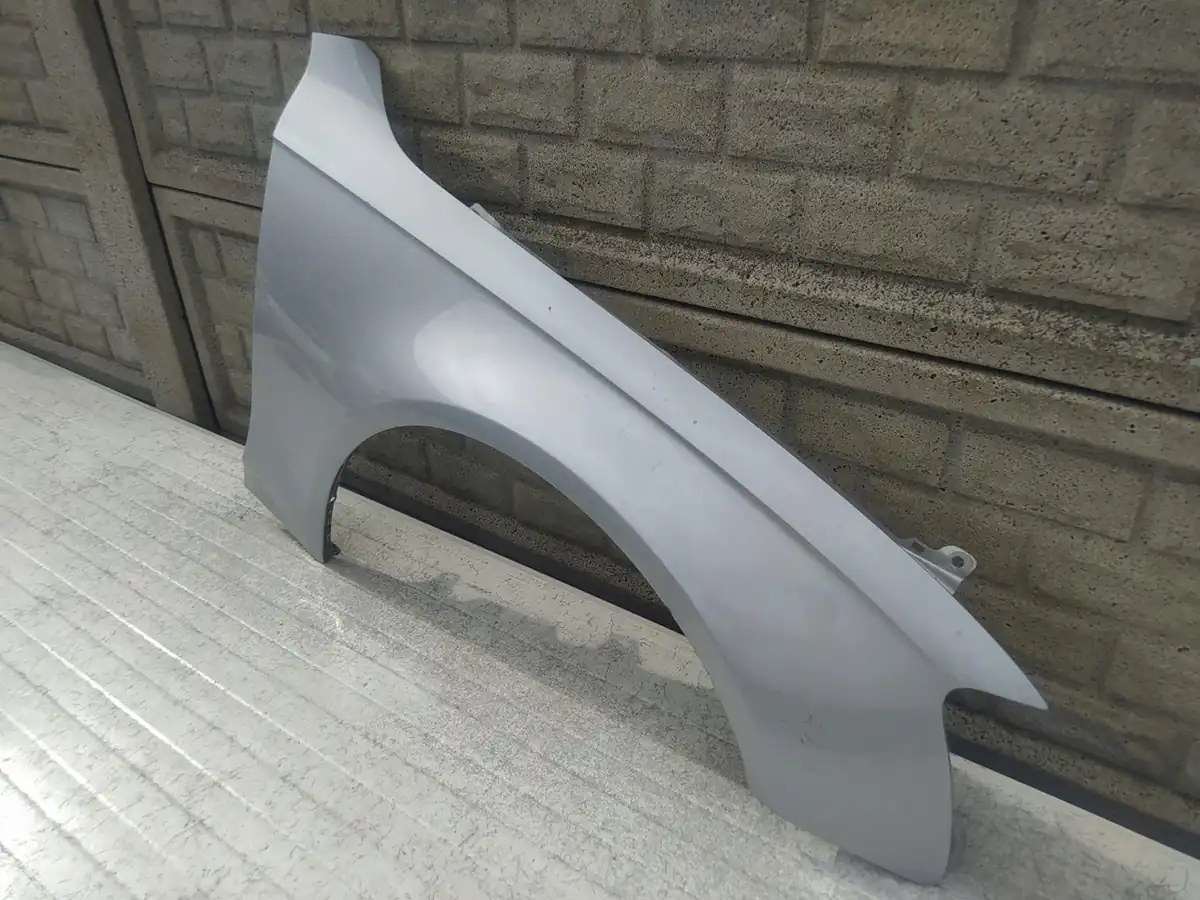 Aripa fata dreapta Audi A4 B8 Lift 12 16
