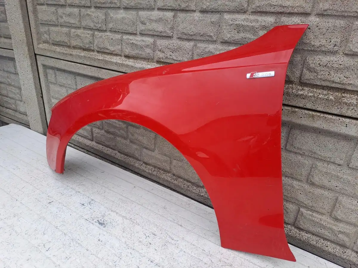 Aripa fata stanga Audi A5 8t0 2008 2016