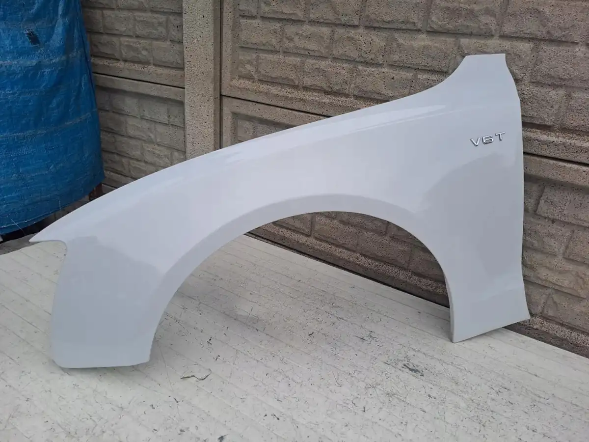 Aripa fata stanga Audi A5 8t0 2008 2016