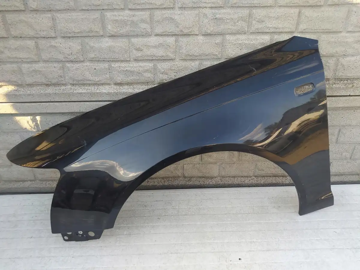 Aripa fata stanga Audi A6 C6 4f0 2005 2008