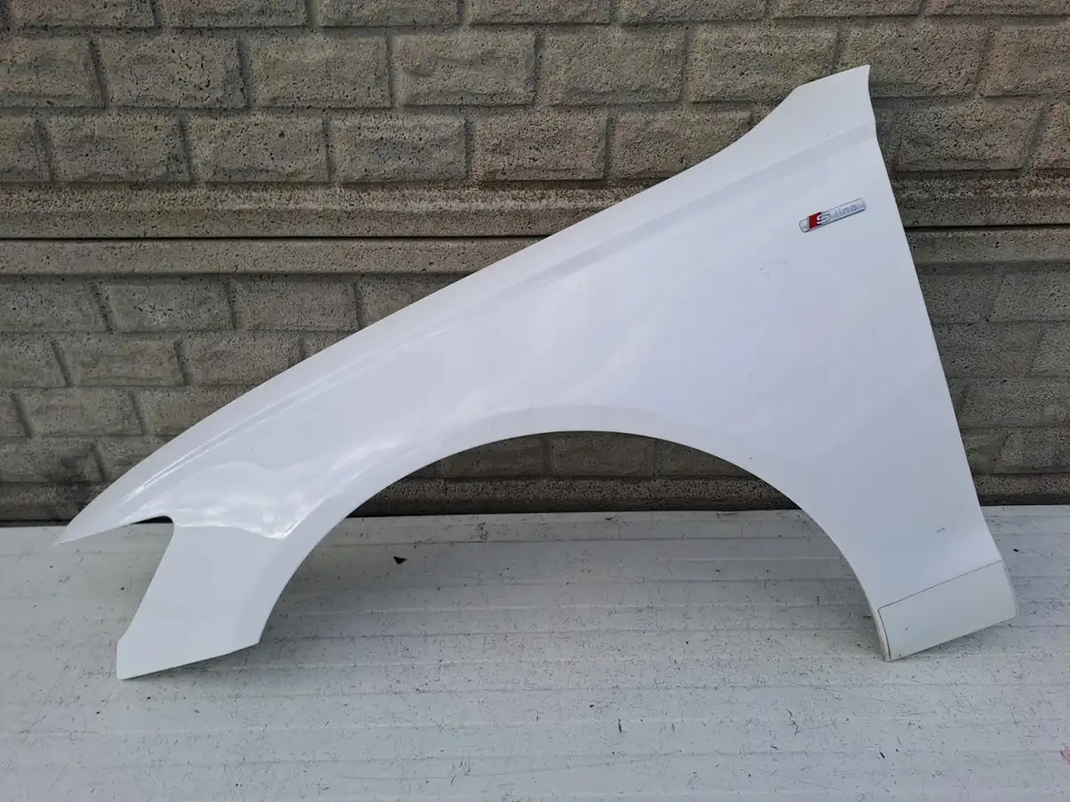 Aripa fata stanga Audi A6 C7 4g0 11 17