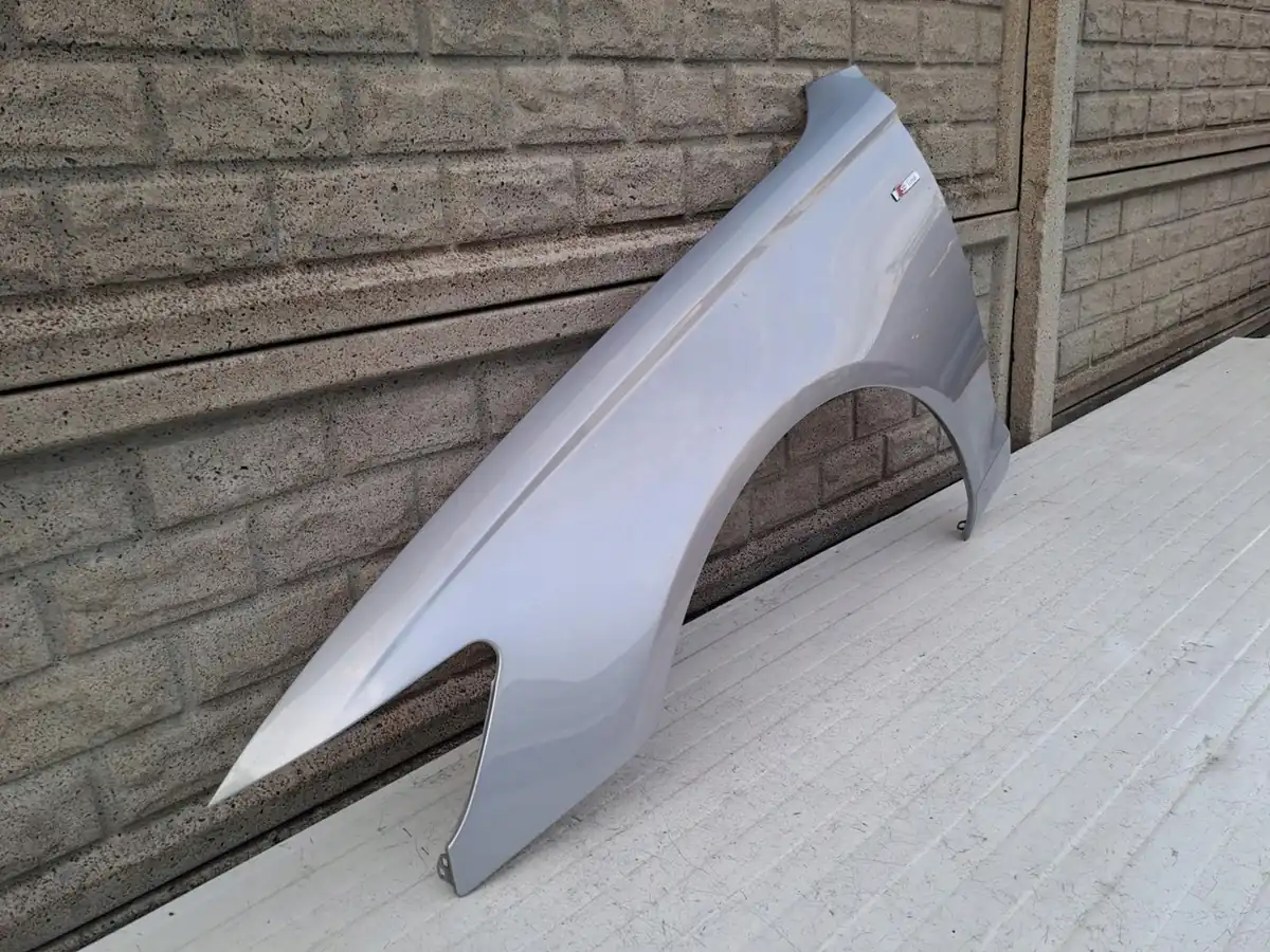 Aripa fata stanga Audi A6 C7 4g0 11 17