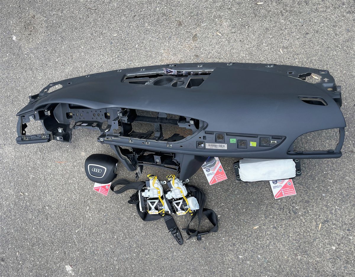 Audi A6 C7 Kit Airbag Negru
