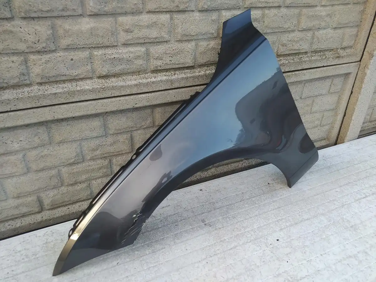 Aripa fata stanga Audi A7 4g 4g8