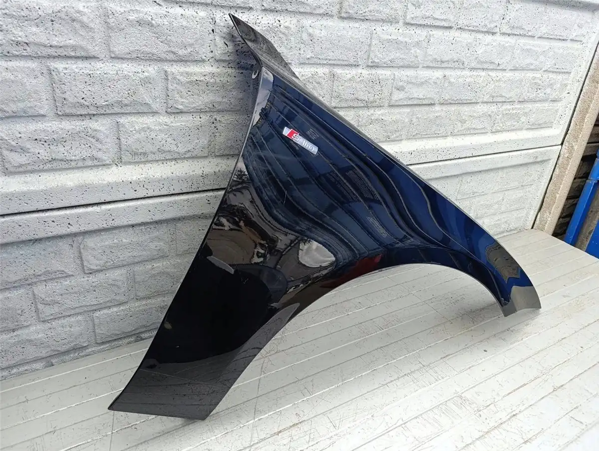 Aripa fata dreapta Audi A7 4g 4g8