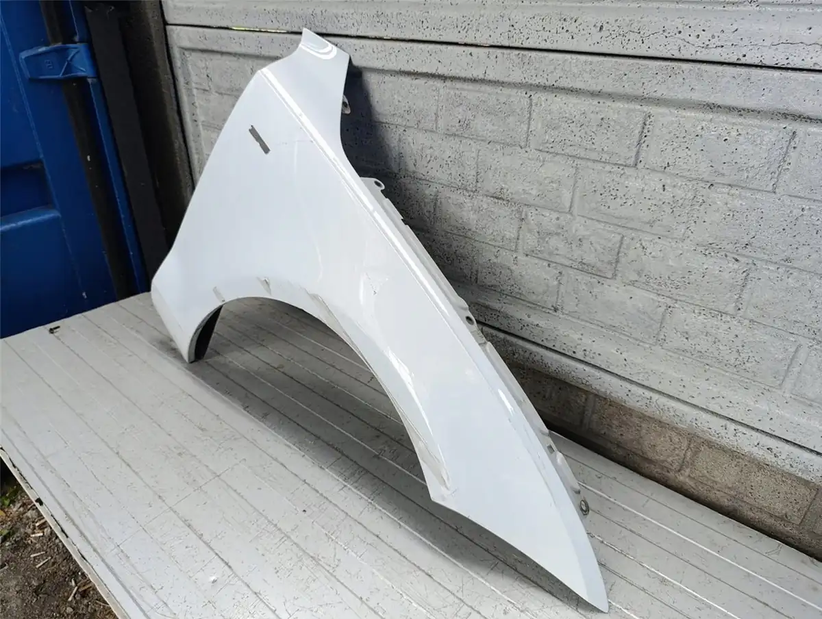 Aripa fata dreapta Audi A7 4g 4g8