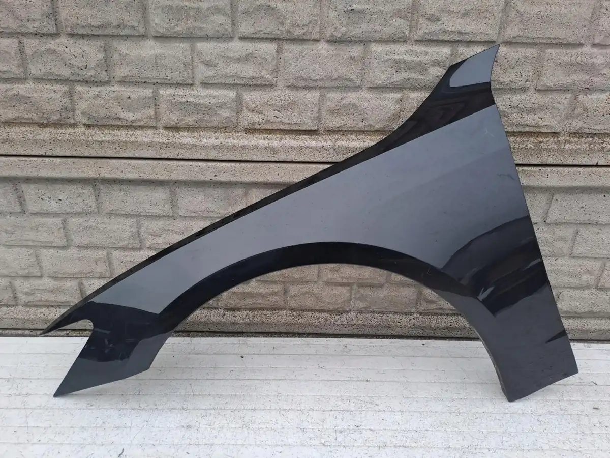 Aripa fata stanga Audi A7 C8 4k 18 24