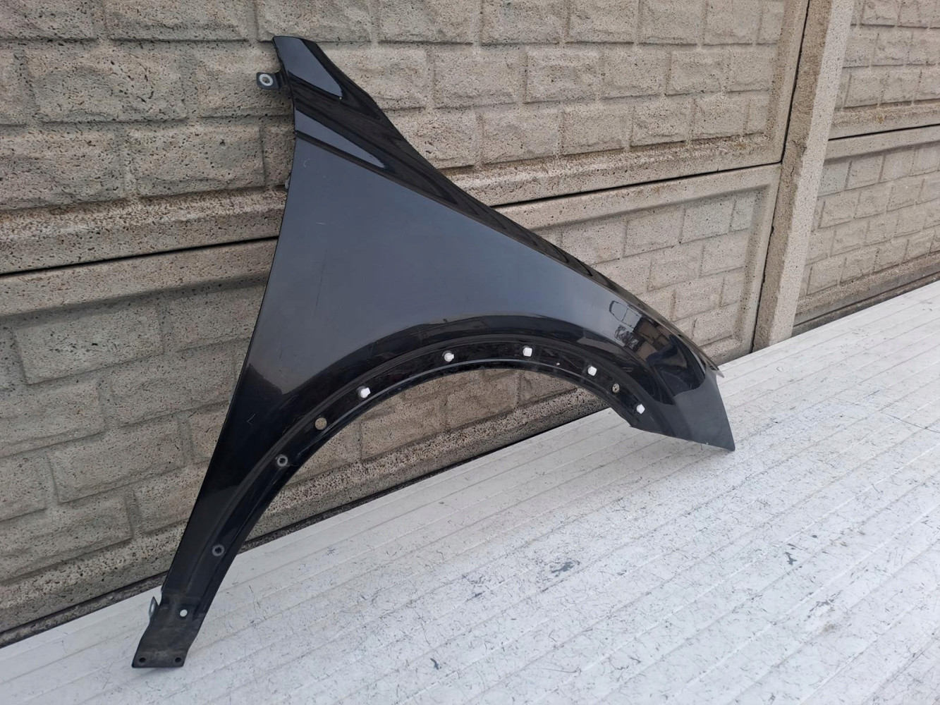 Aripa fata dreapta Audi Q3 8u0 2011 2018 - Image 3
