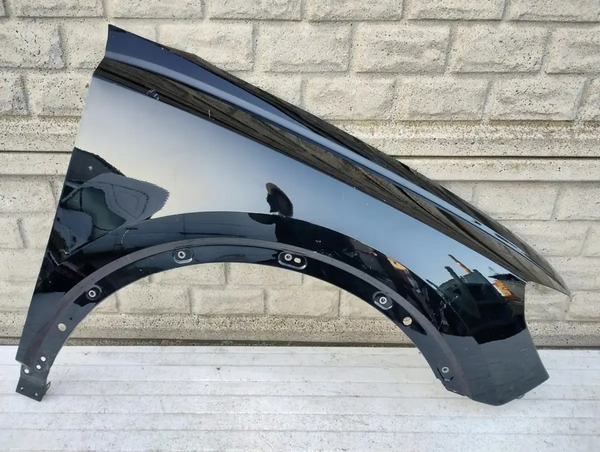 Aripa fata dreapta Audi Q3 Q 3 Ii 83a 2018 2024