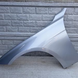Aripa fata stanga BMW 3 F30 F31 2012 18 Oryginal