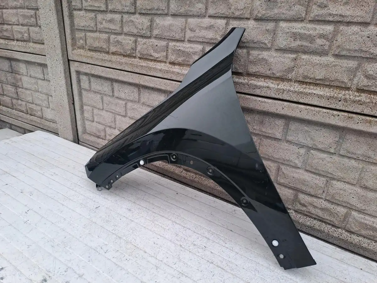 Aripa fata stanga BMW X1 U11 2022