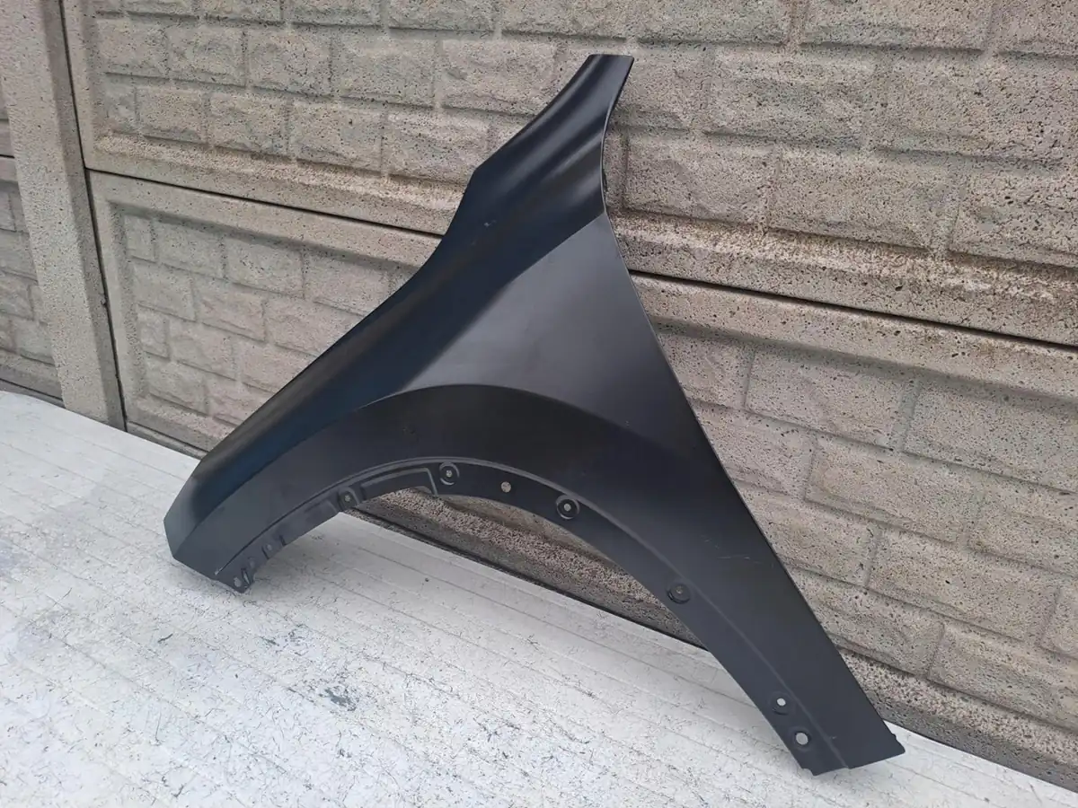 Aripa fata stanga BMW X1 U11 2022
