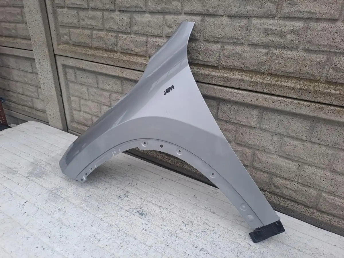 Aripa fata stanga BMW X1 U11 2022