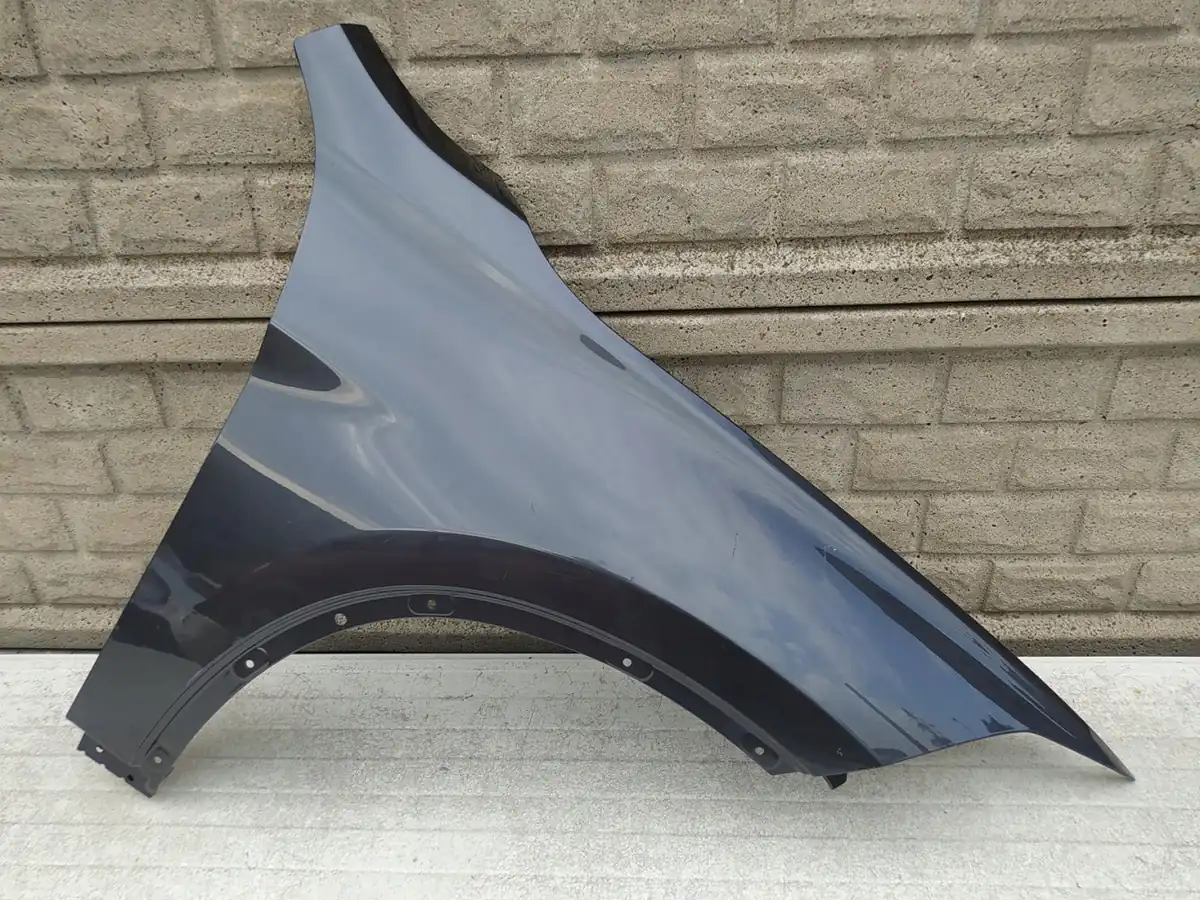 Aripa fata dreapta BMW X1 F48 2015 2022