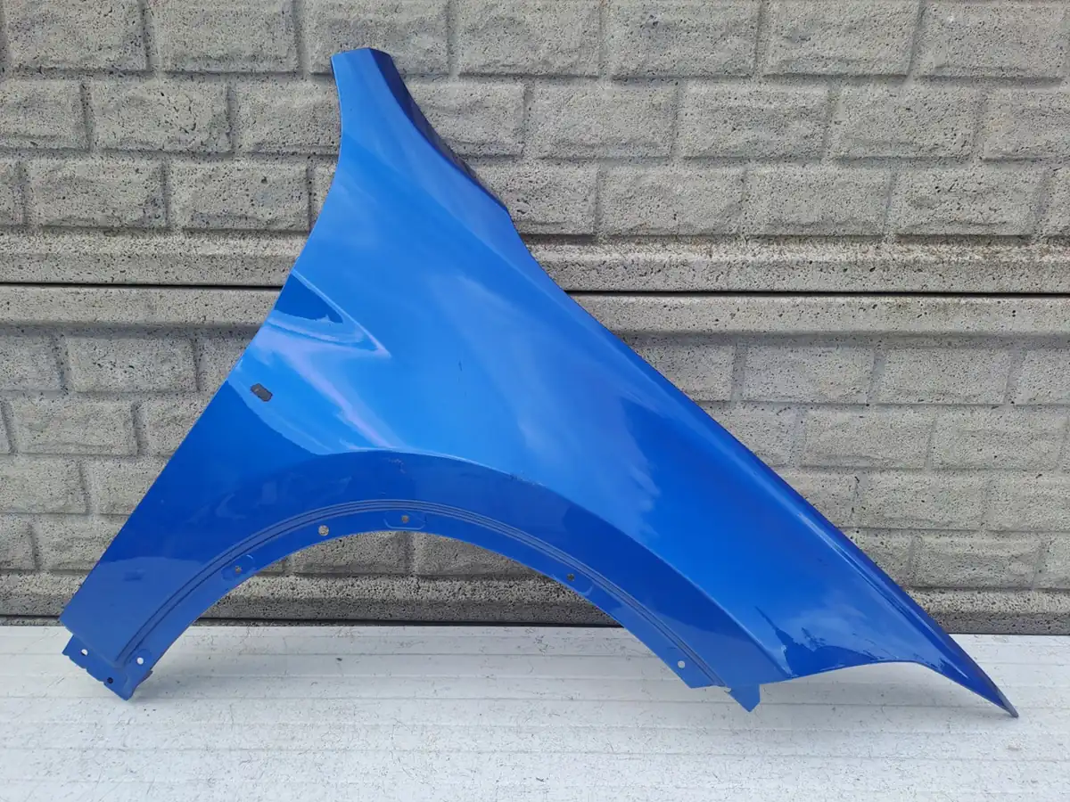 Aripa fata dreapta BMW X1 F48 2015 2022