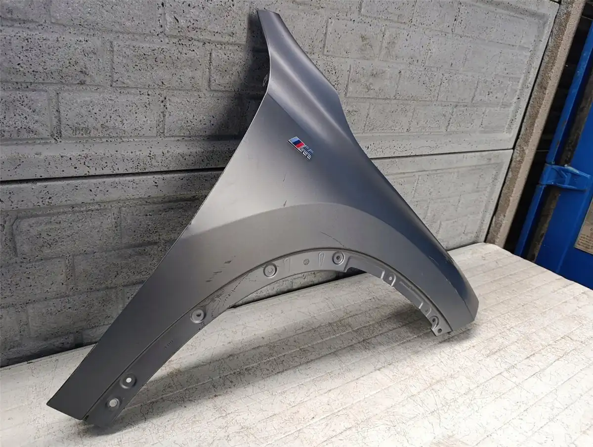 Aripa fata dreapta BMW X1 U11 2022 Oryginal