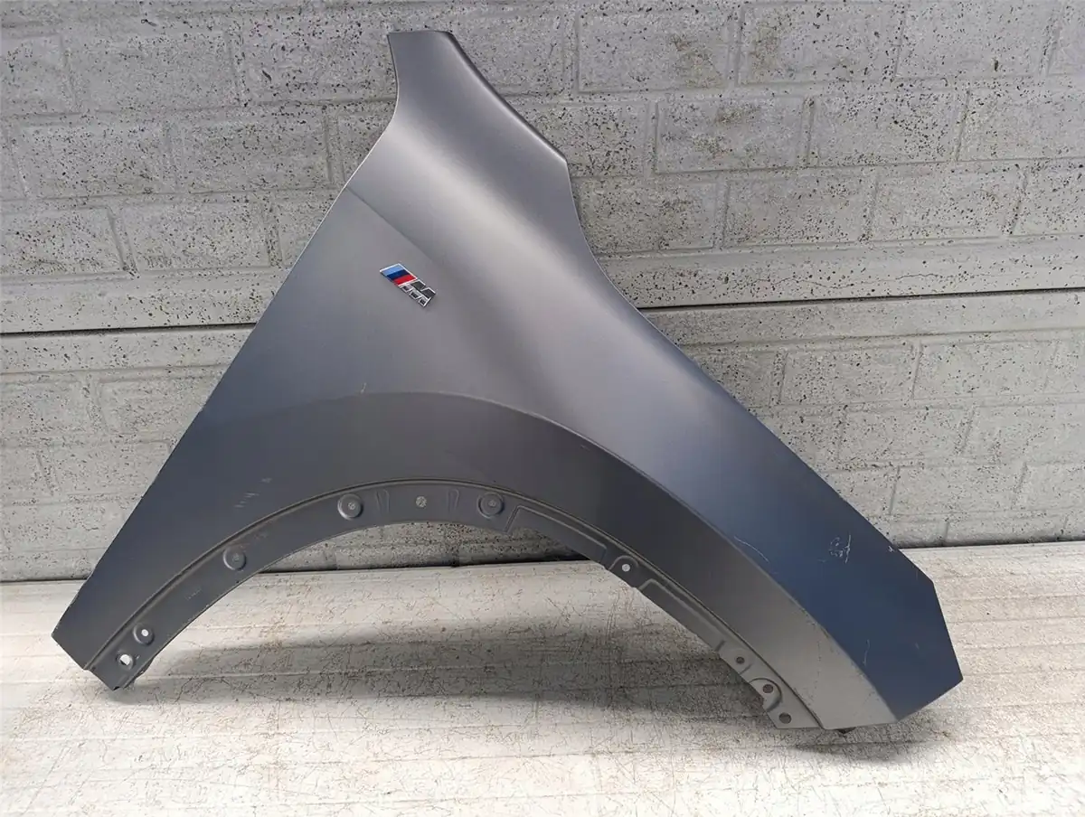 Aripa fata dreapta BMW X1 U11 2022 Oryginal