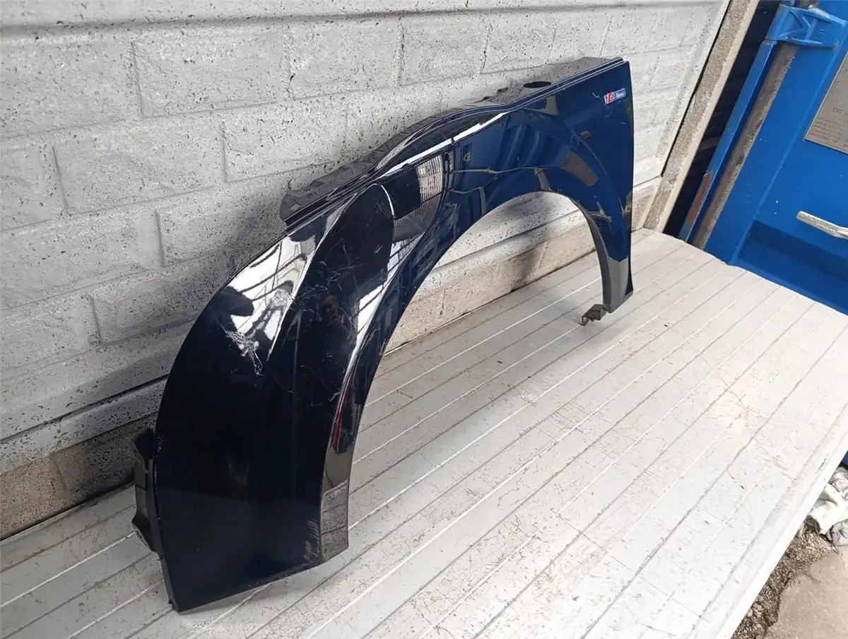 Aripa fata stanga Audi 8j 06 14 Oryginal