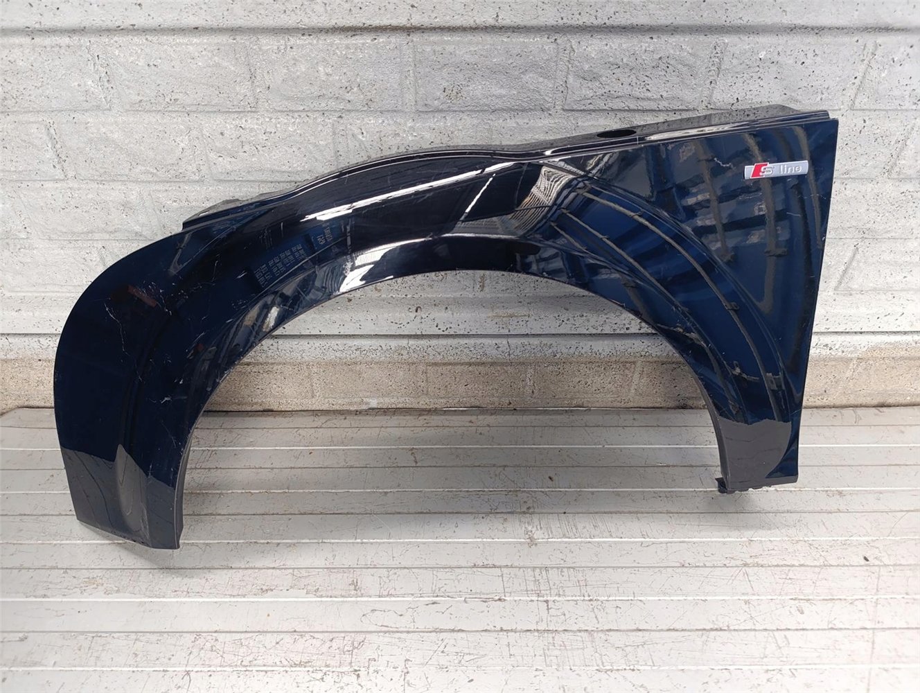 Aripa fata stanga Audi 8j 06 14 Oryginal