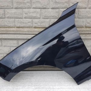 Aripa fata stanga BMW 1 11 18 F20 F21 F22
