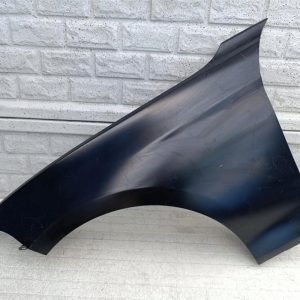 Aripa fata stanga BMW 1 11 18 F20 F21 F22