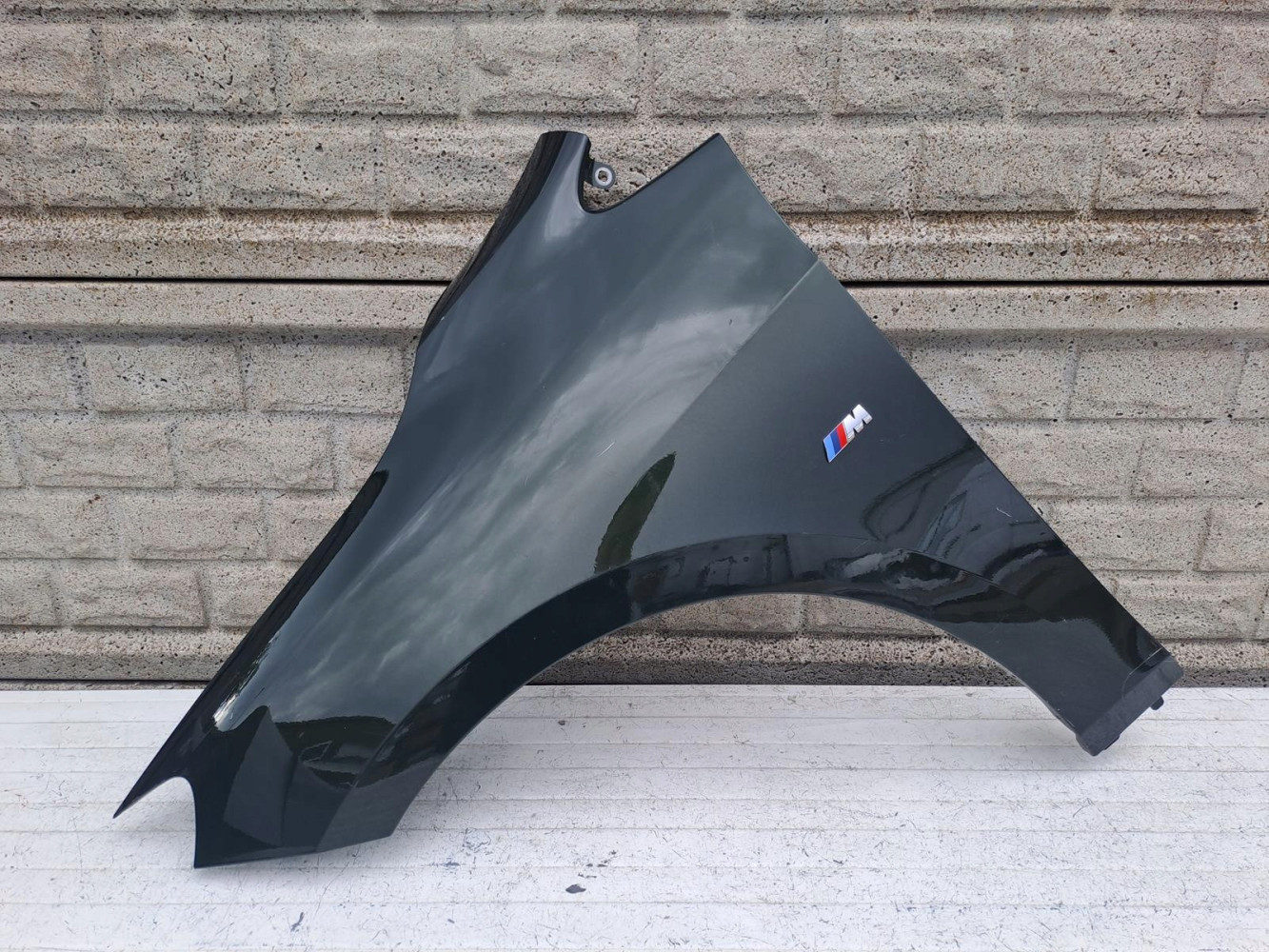Aripa fata stanga BMW 2 Ii U06 U 06