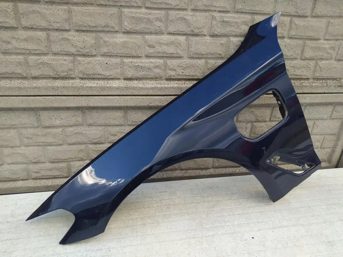 Aripa fata stanga BMW 5 G30 G31 Hibrid