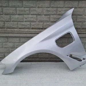 Aripa fata stanga BMW 5 G30 G31 Hibrid