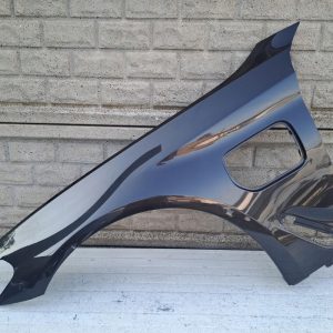 Aripa fata stanga BMW 5 G30 G31 Hibrid