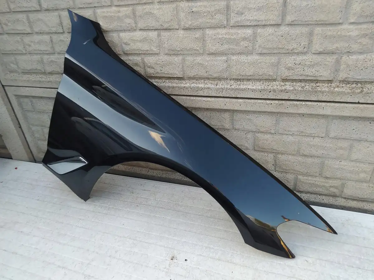 Aripa fata dreapta BMW 5 V G30 G31 2017 2022