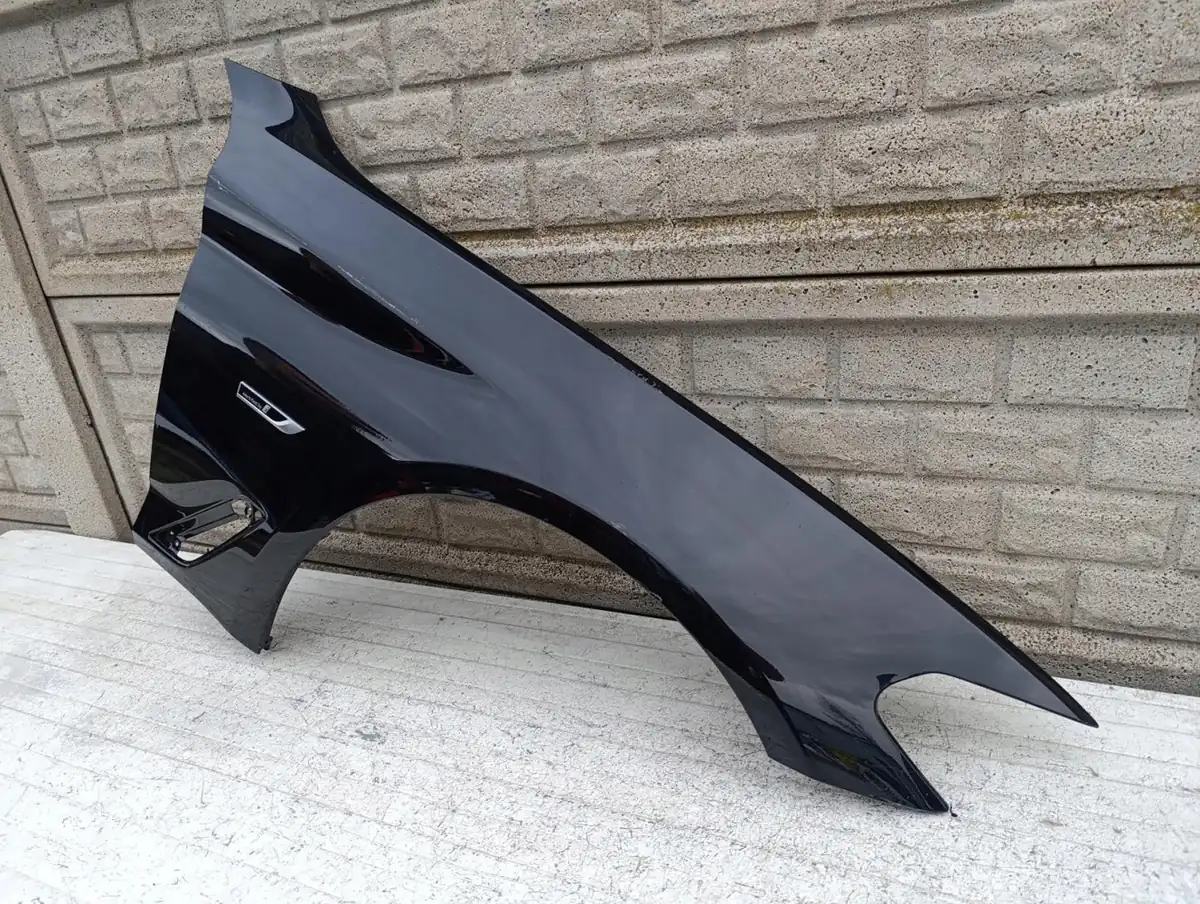 Aripa fata dreapta BMW 5 V G30 G31 2017 2023