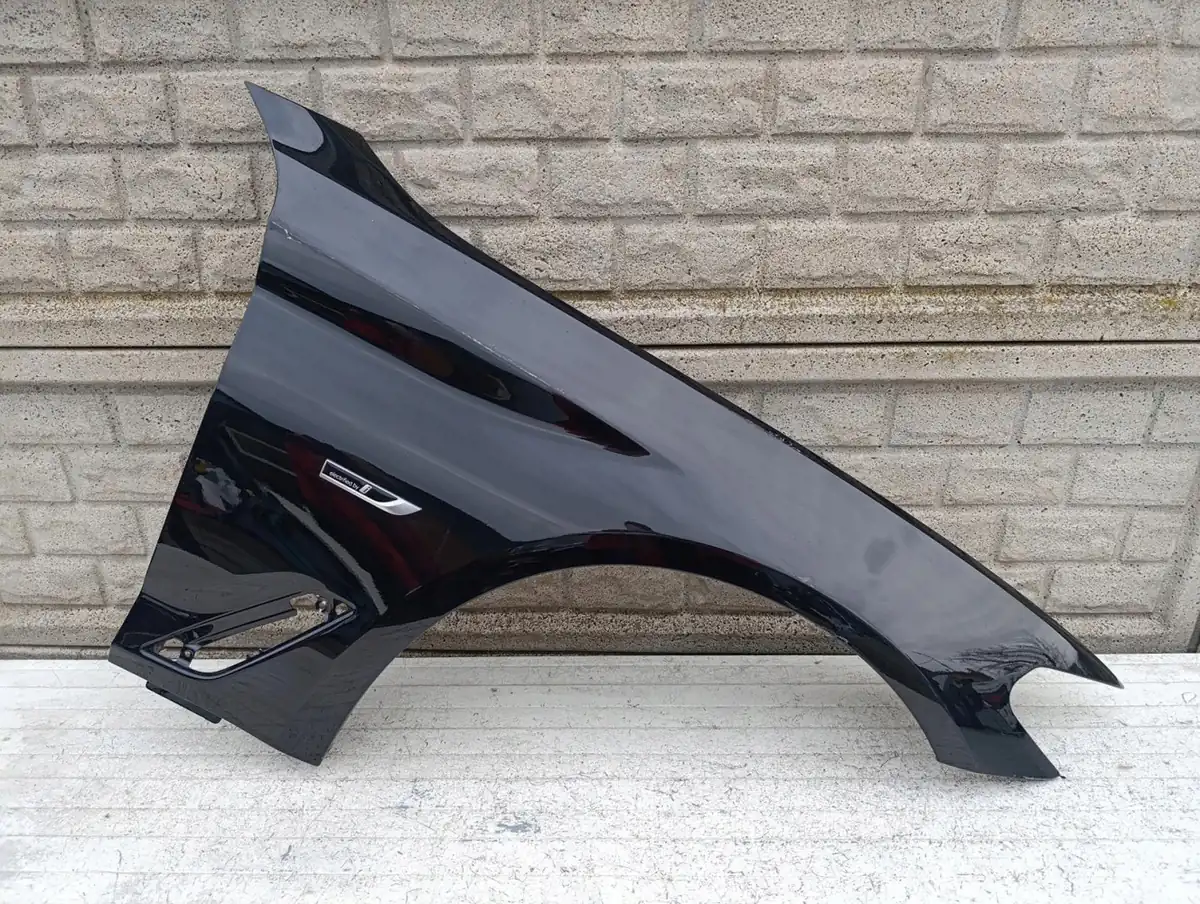 Aripa fata dreapta BMW 5 V G30 G31 2017 2023