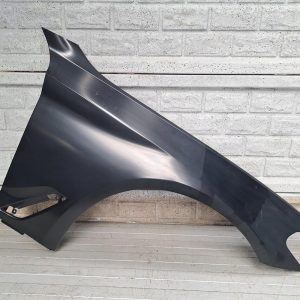 Aripa fata dreapta BMW 5 V G30 G31 2017 2023