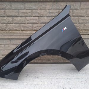 Aripa fata stanga BMW 7 G70 2022