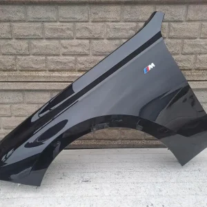 Aripa fata stanga BMW 7 G70 2022