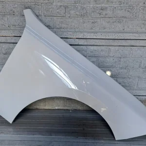 Aripa fata dreapta BMW 7 G70 2022