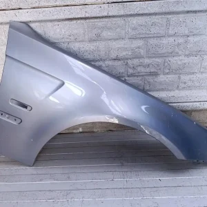 Aripa fata dreapta BMW E46 E46 Compact