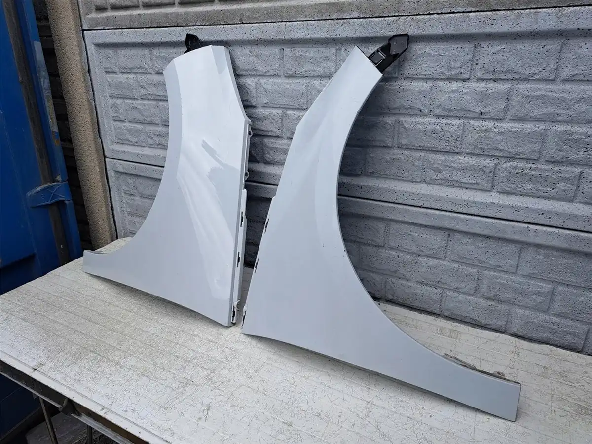Aripa fata stanga BMW I3 I 3 I3